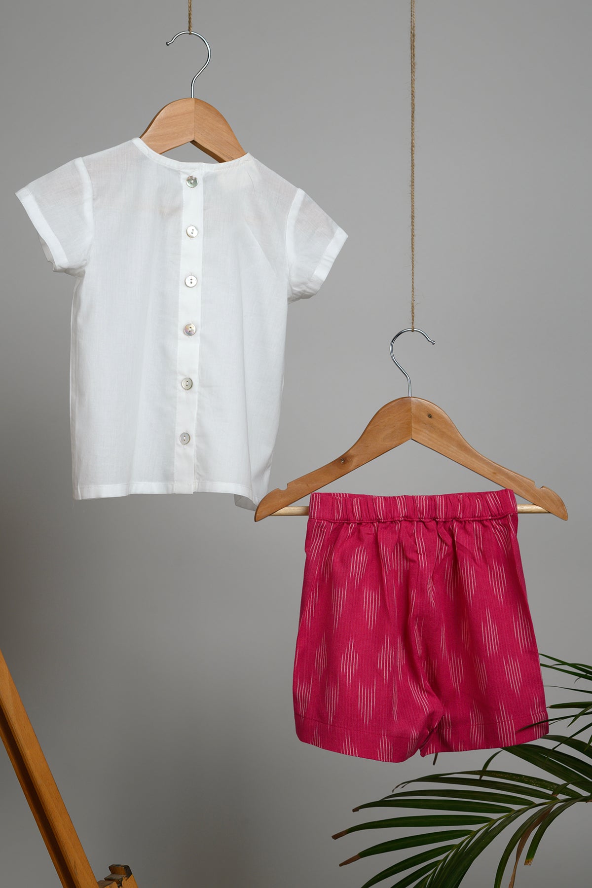 Pooh White Peter Pan Collar Top and Pink Ikat Shorts for Kids
