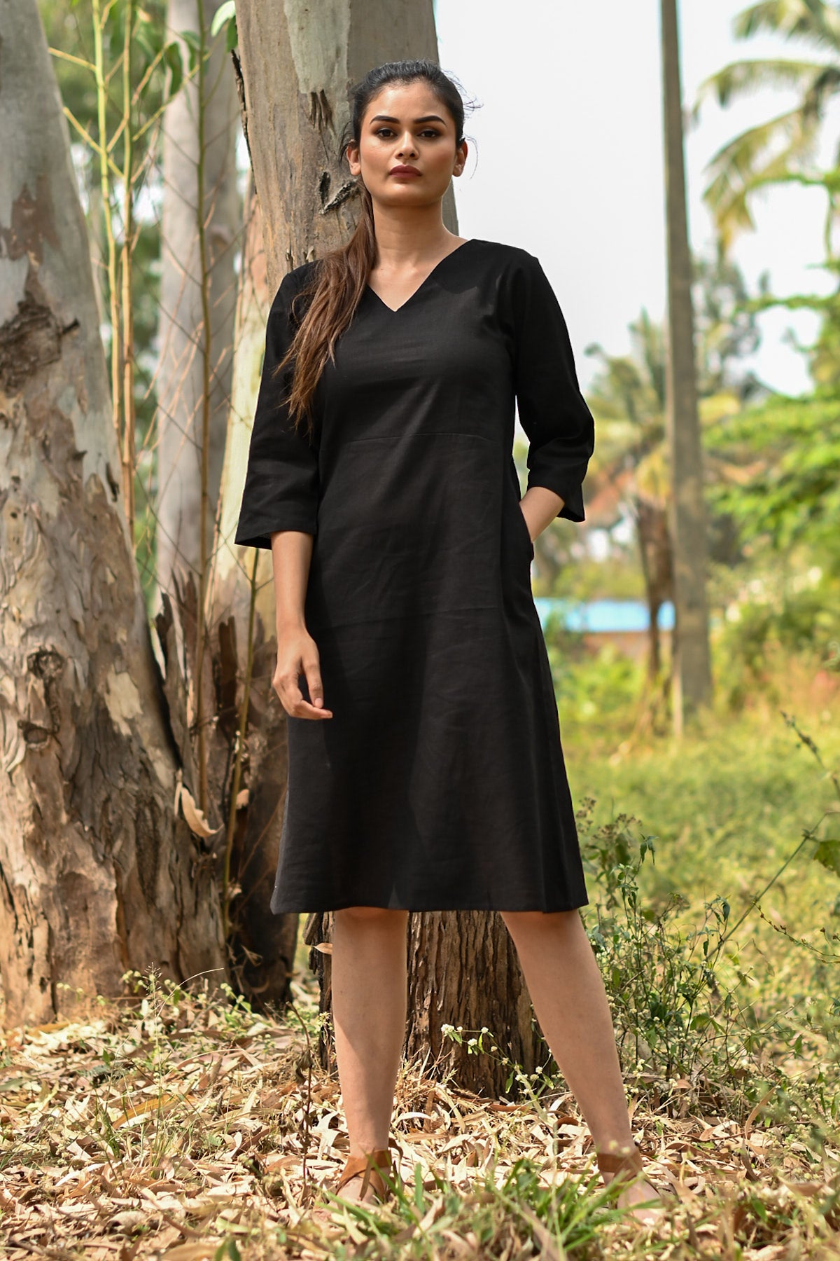 Inaya Cotton Linen A-line Dress - Black