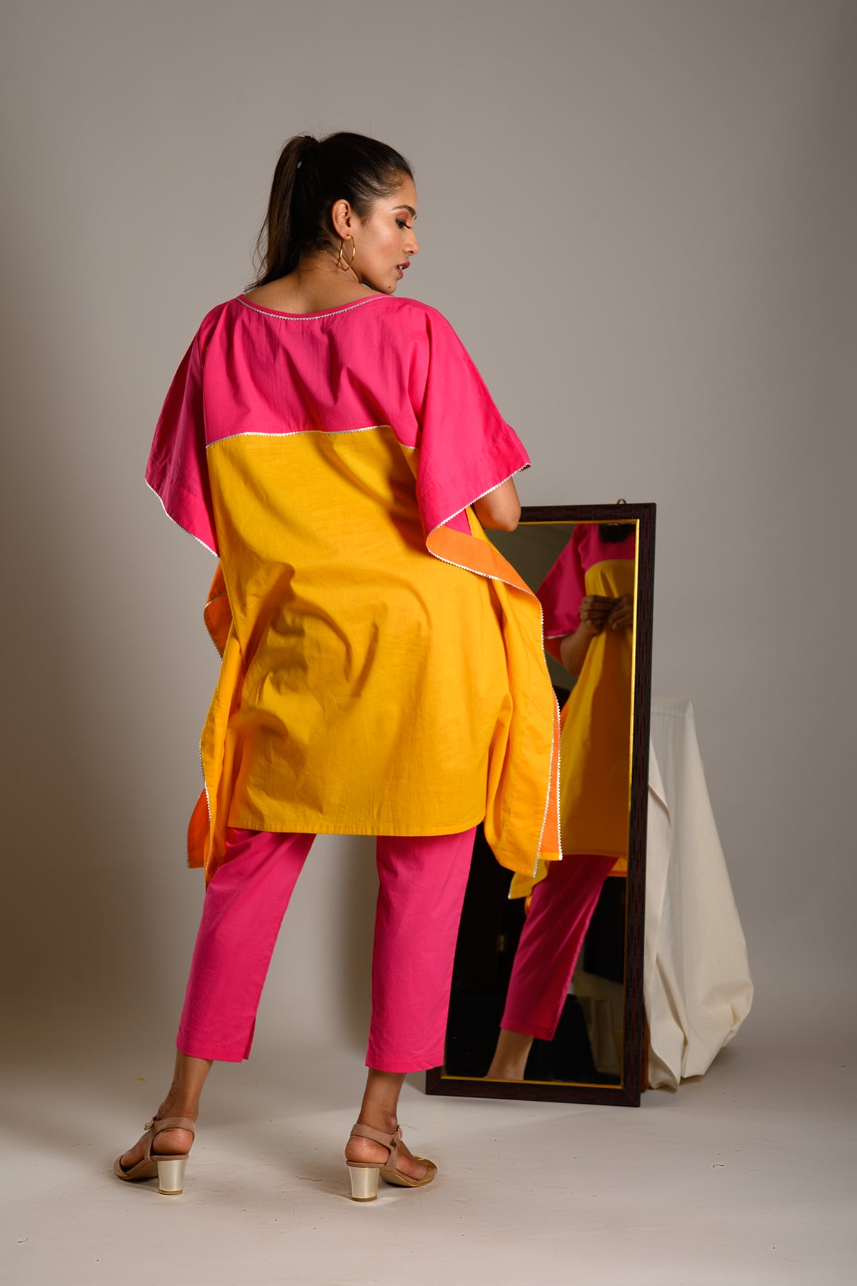 Palash Kaftan Set