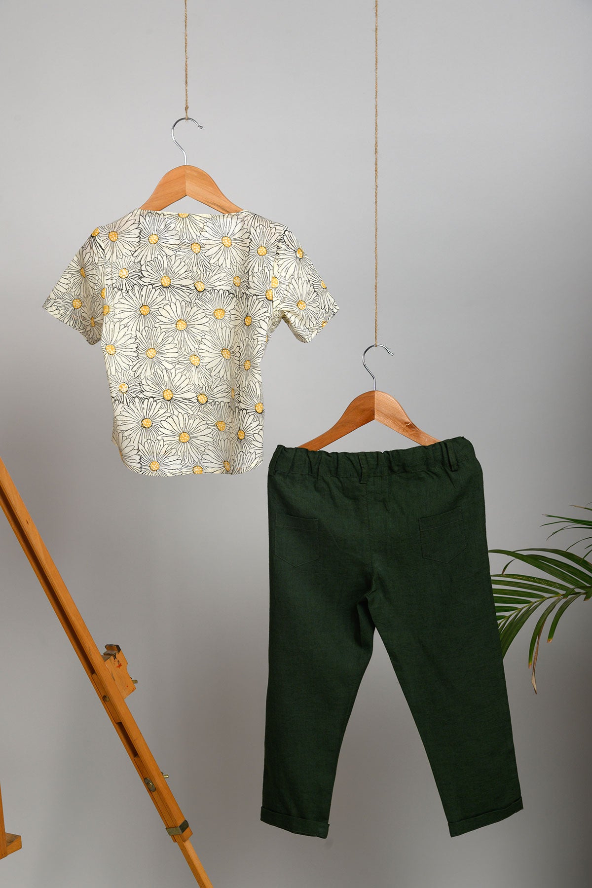 Veer Pants and Blockprint Short Kurta Set