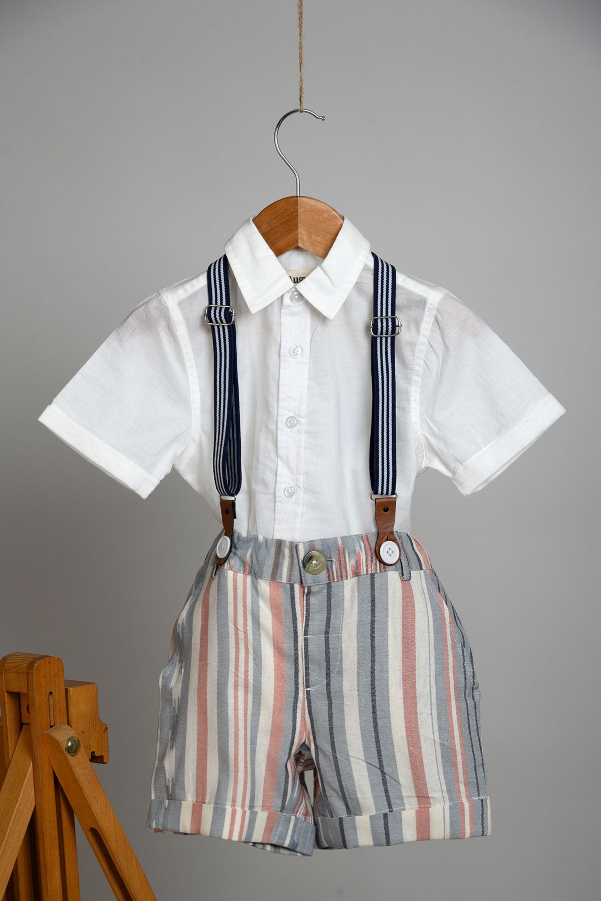 Ladla Organic cotton Ikat Shorts, Half Shirt and Suspenders Set - Grey