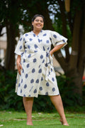 Falak wrap dress - white ikat