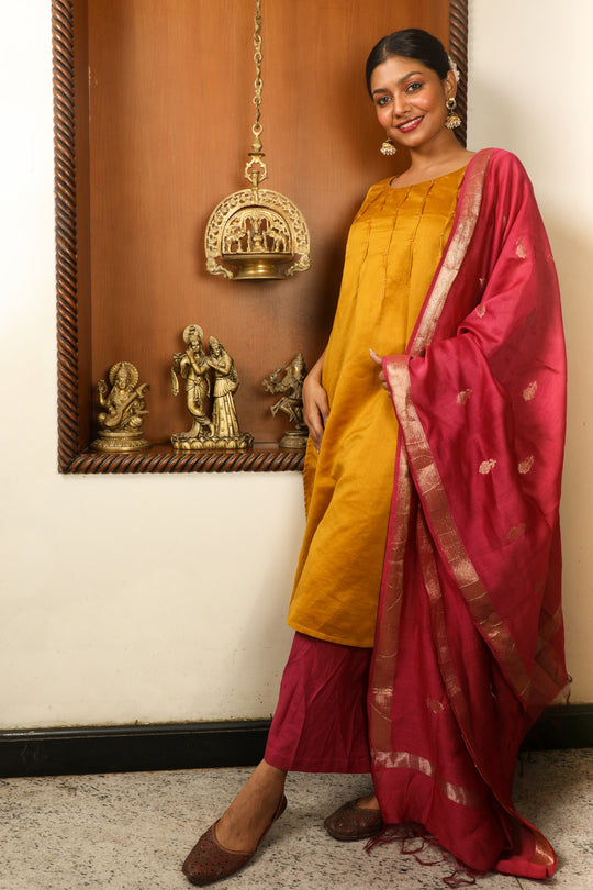 Brindha Pintuck Kurta - Yellow