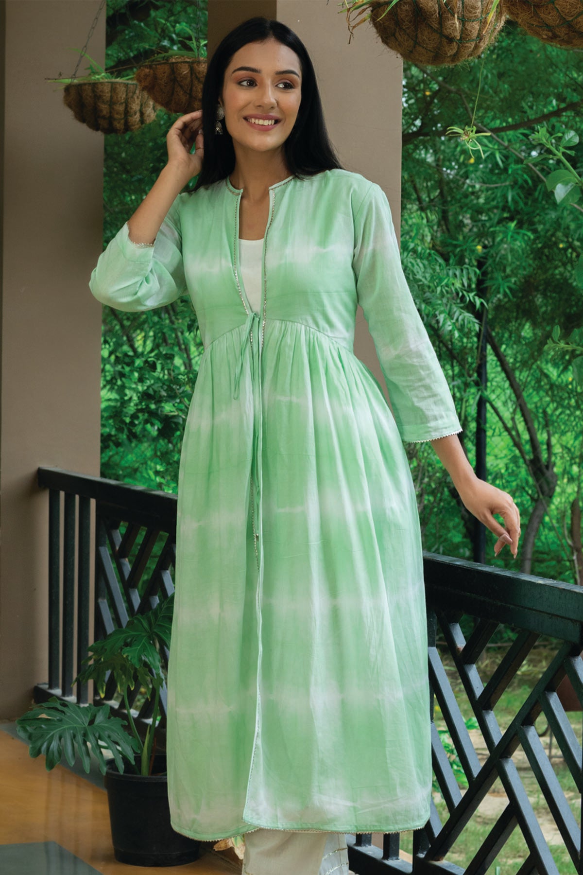 Zivah Mint Tie Dye Shrug