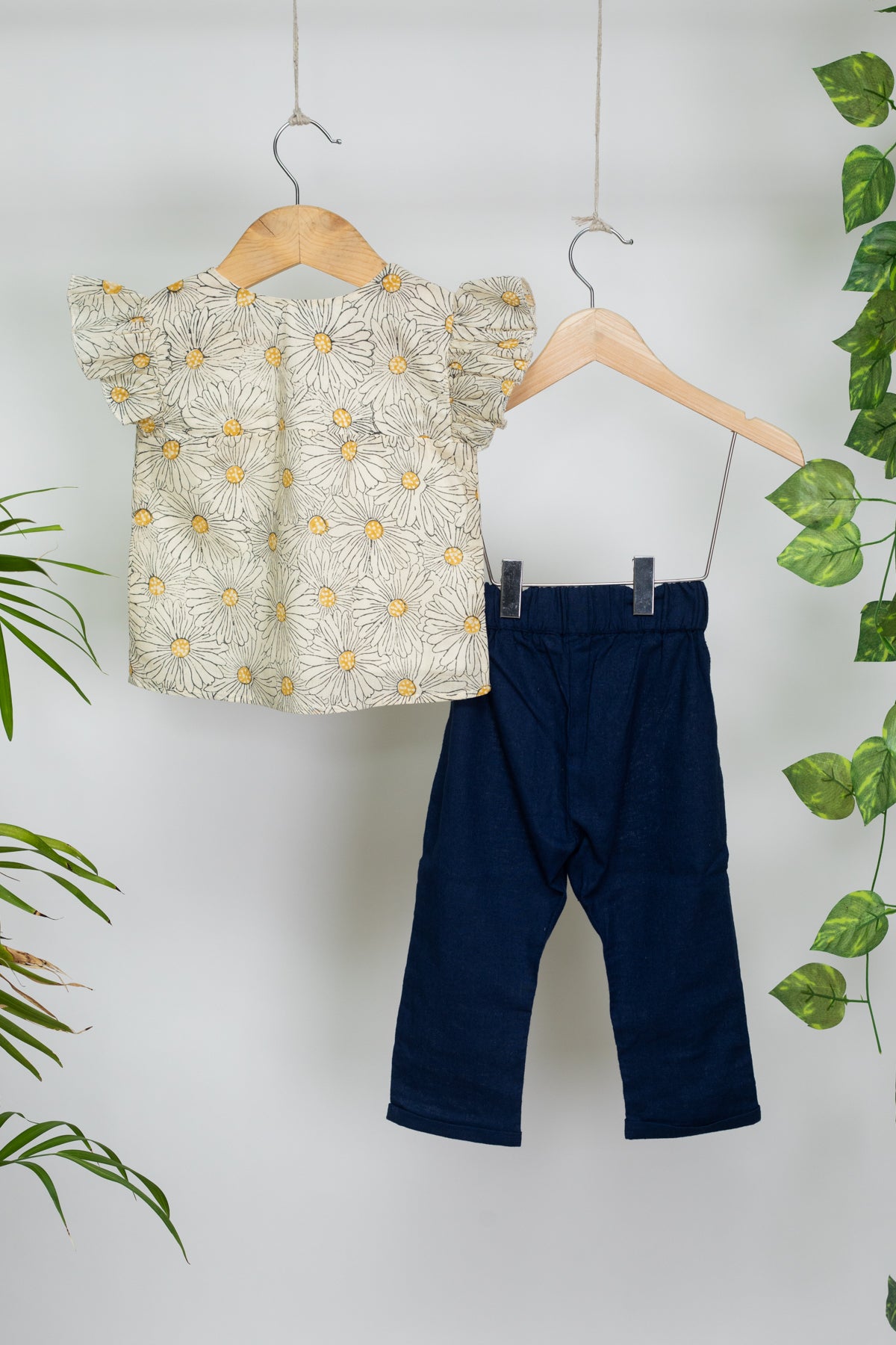 ZoZo Sunflower Print Ruffle Sleeve Top and Blue Pants for Kids