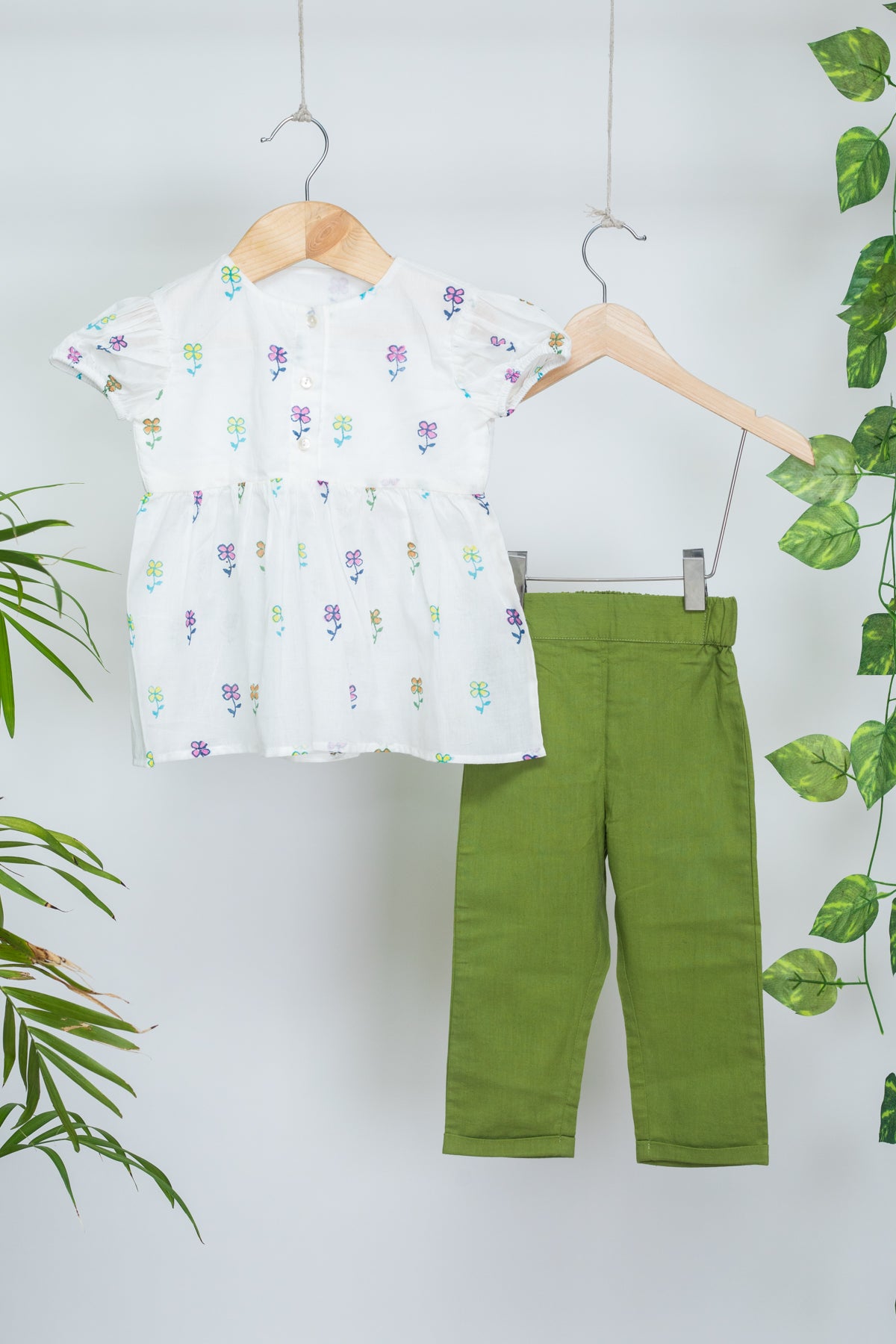 Dora Micro Floral Puff Sleeve Top and Green Pants for Kids