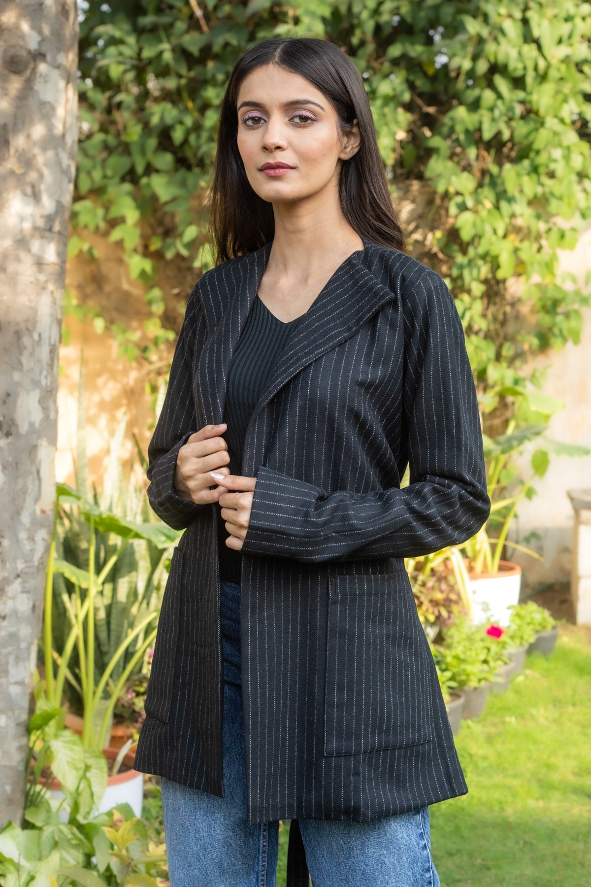 Paloma Black wool coat with patch pockets for winter