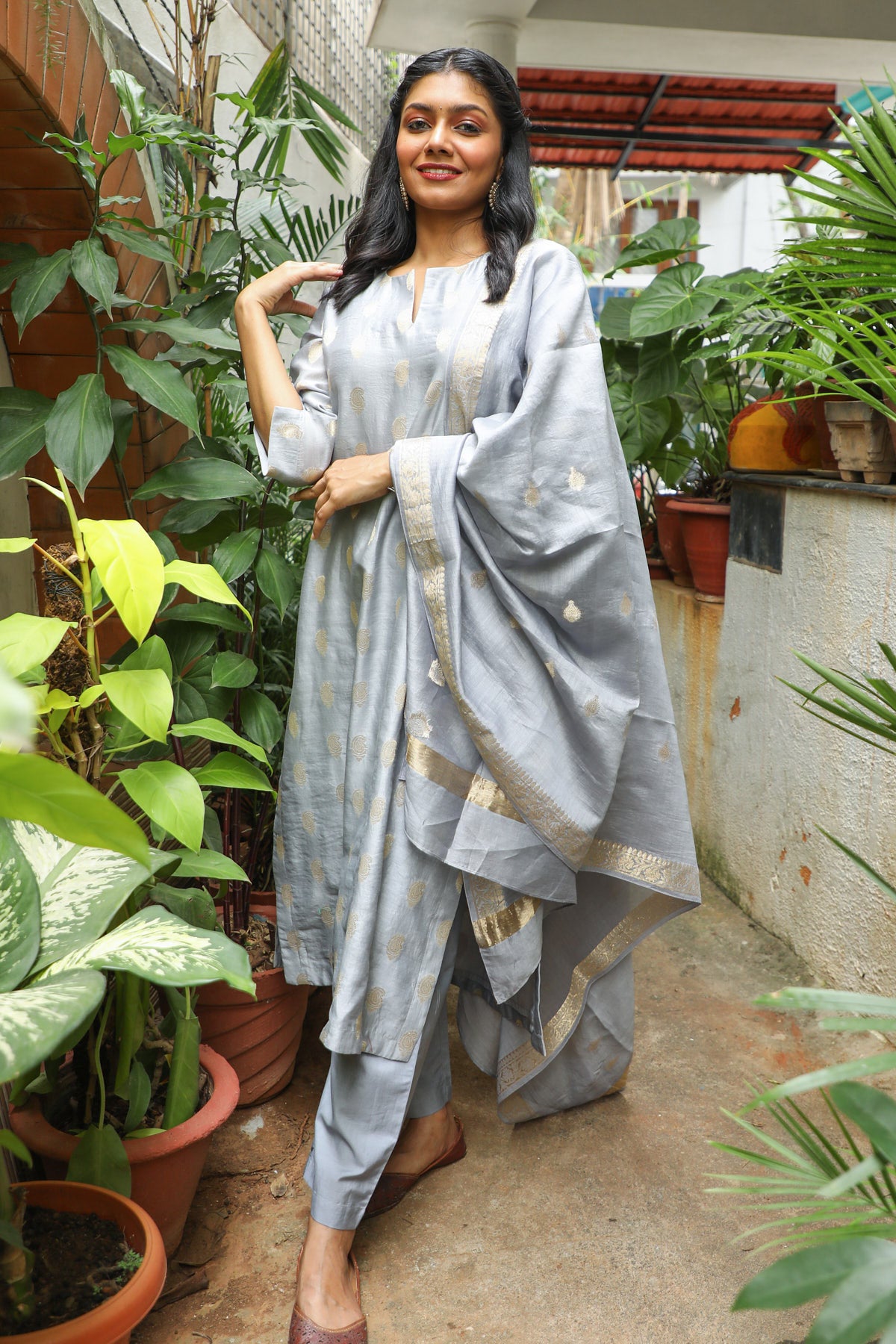 Buy Aarohi Chanderi Kurta Set In Grey Kurta  Pants  Dupatta by EESHVA  INDIA at Ogaan Market Online Shopping Site