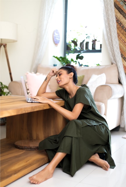 Zarna Hi Slit Kurta - Green