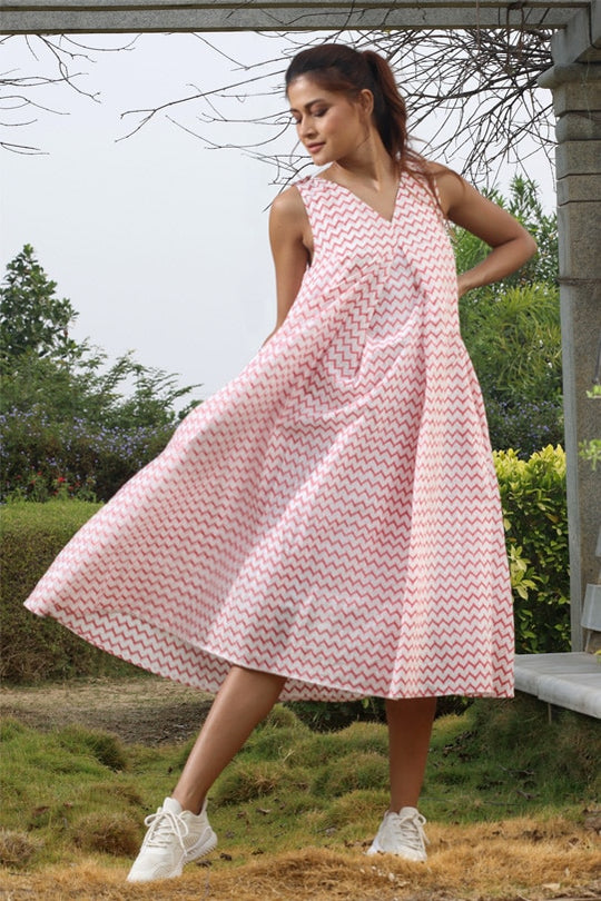 Blair Waves Maxi Dress - Pink